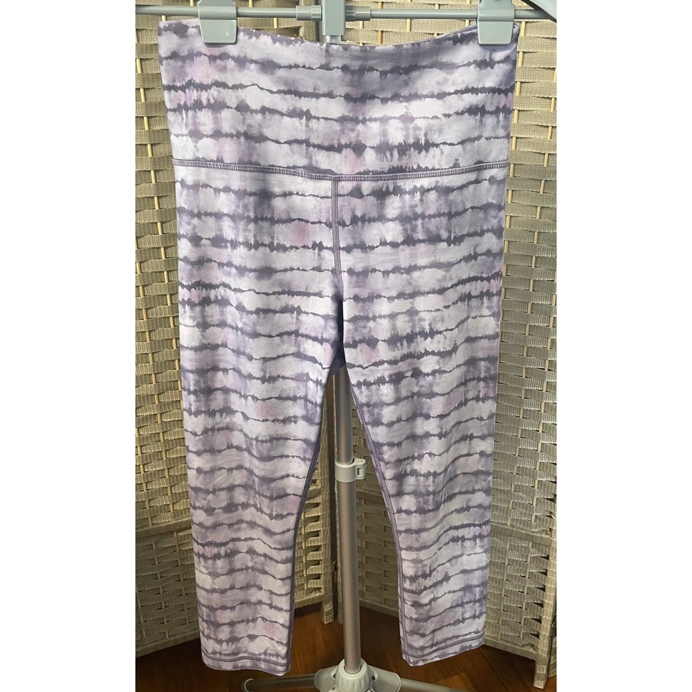 Athleta Elation Printed Capri Leggings Purple Tie Dye Stripe Yoga Pants Small